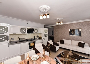 Beautiful apartment in a residence by the sea in the Mahmutlar area.