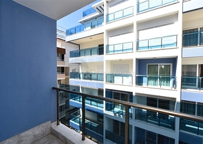 Beautiful apartment in a residence by the sea in the Mahmutlar area.