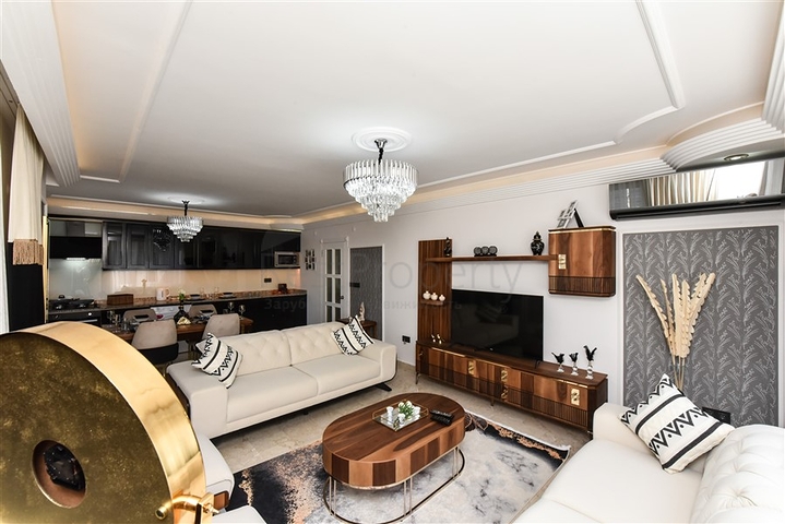 Two-bedroom apartment in the very center of Mahmutlar