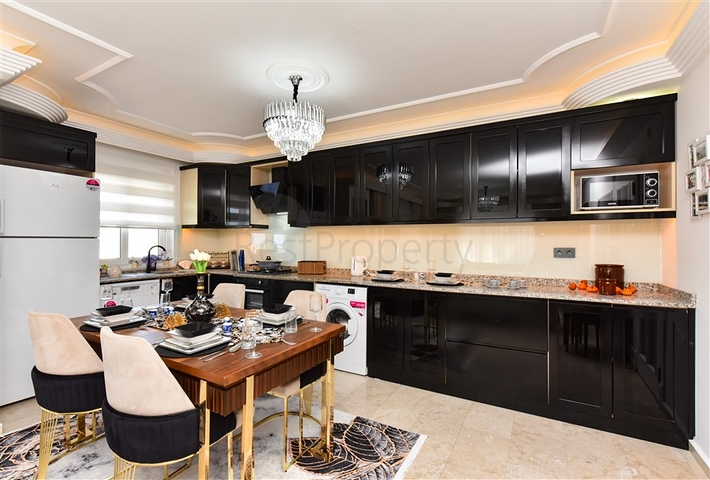 Two-bedroom apartment in the very center of Mahmutlar