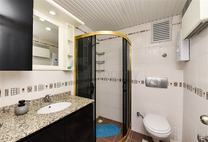 Two-bedroom apartment in the very center of Mahmutlar