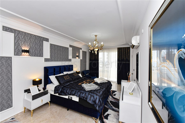 Two-bedroom apartment in the very center of Mahmutlar