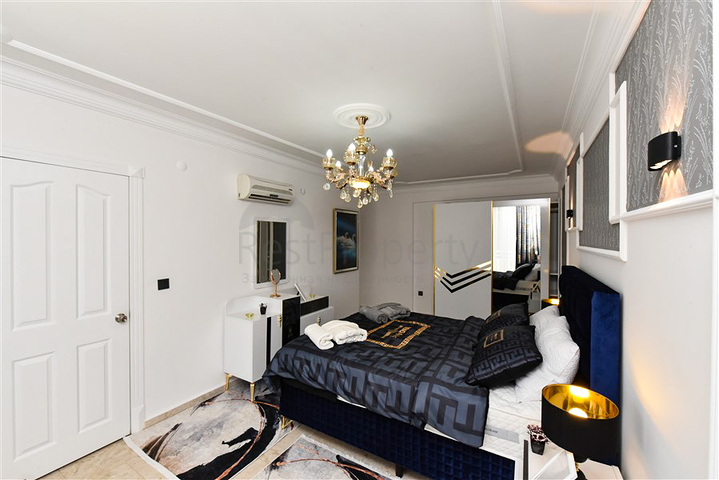 Two-bedroom apartment in the very center of Mahmutlar