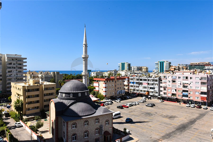 Two-bedroom apartment in the very center of Mahmutlar