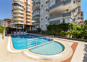 Two-bedroom apartment in the very center of Mahmutlar