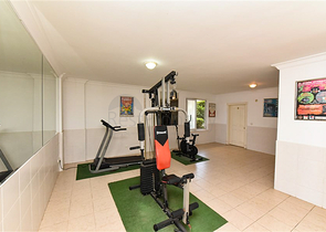 Two-bedroom apartment in the very center of Mahmutlar