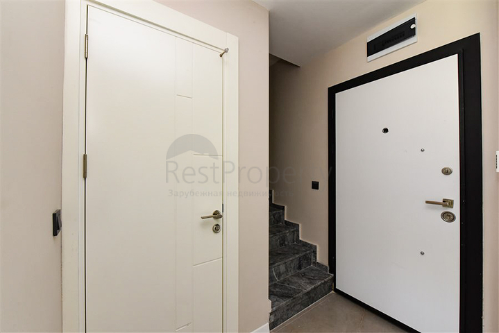 3+1 penthouse with open mountain view in Kargicak area 3+1 penthouse with open mountain view in Kargicak area