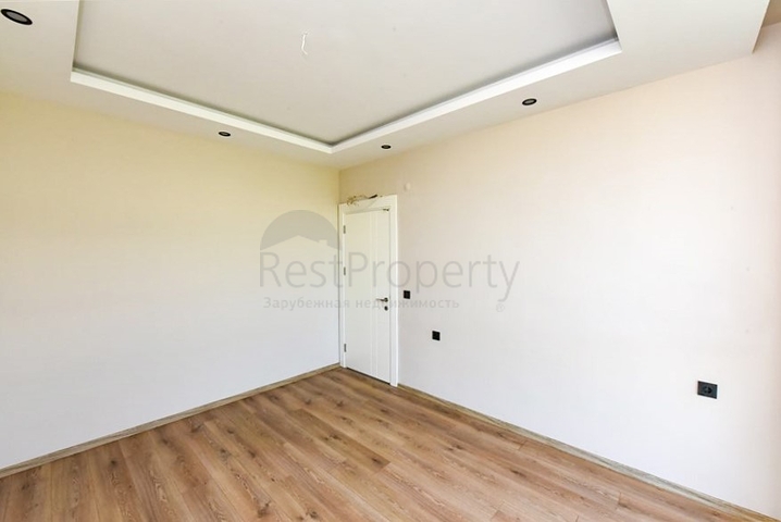 3+1 penthouse with open mountain view in Kargicak area 3+1 penthouse with open mountain view in Kargicak area