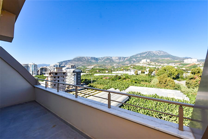 3+1 penthouse in a new complex in Kargicak district 3+1 penthouse in a new complex in Kargicak district