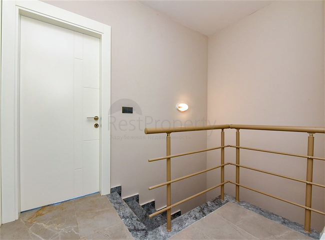 3+1 penthouse in a new complex in Kargicak district 3+1 penthouse in a new complex in Kargicak district