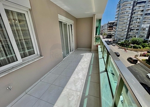 Furnished 2+1 apartment with separate kitchen in Mahmutlar district