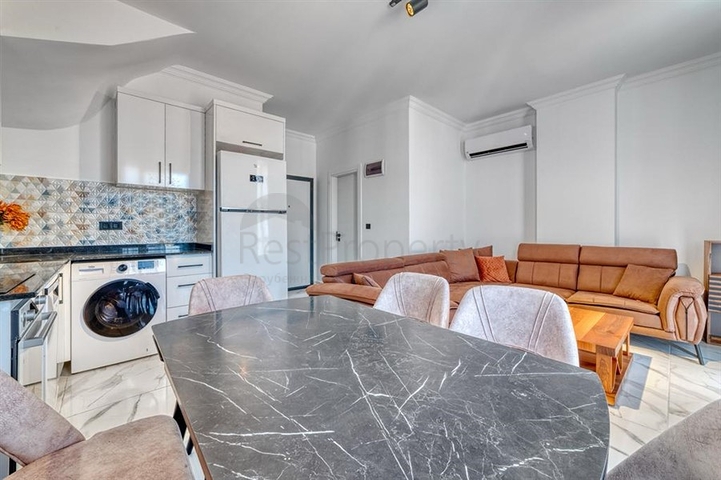 3+1 penthouse in Oba area open for residence permit