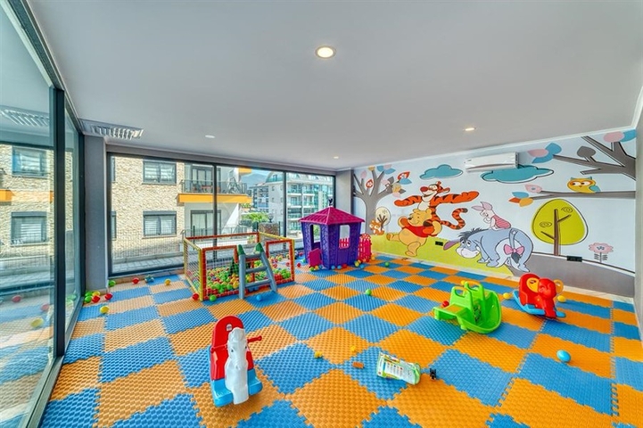 3+1 penthouse in Oba area open for residence permit