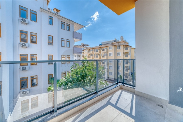 Stylish 1+1 apartment in the heart of Alanya