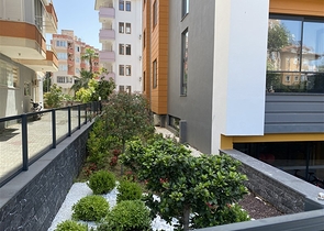 Stylish 1+1 apartment in the heart of Alanya