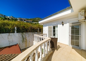 Villa 4+1 in the very center of Alanya