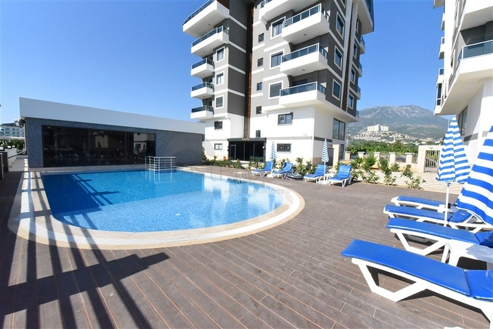 Large spacious penthouse in Kargicak