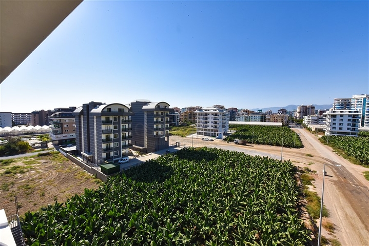 Large spacious penthouse in Kargicak