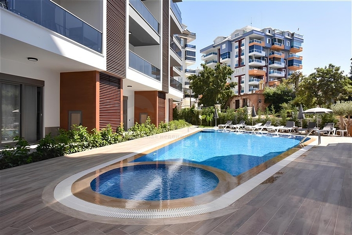 Garden duplex 2+1 in Tosmur area