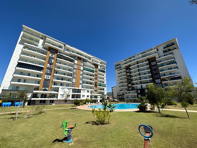 Large 3+1 apartment in a promising area of Gazipasa Large 3+1 apartment in a promising area of Gazipasa