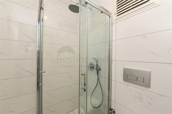 Furnished 1+1 apartment in a new complex in Avsallar