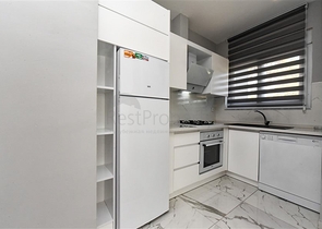 Furnished 1+1 apartment in a new complex in Avsallar