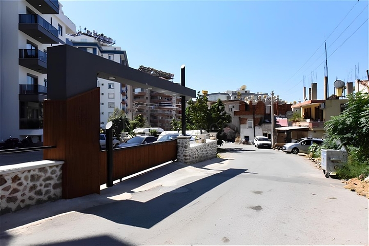 2+1 garden duplex in Tosmur district