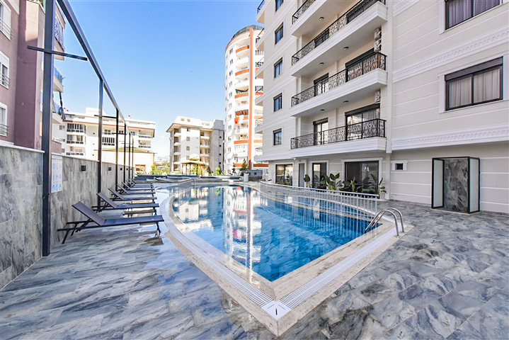 1+1 apartment in Mahmutlar district