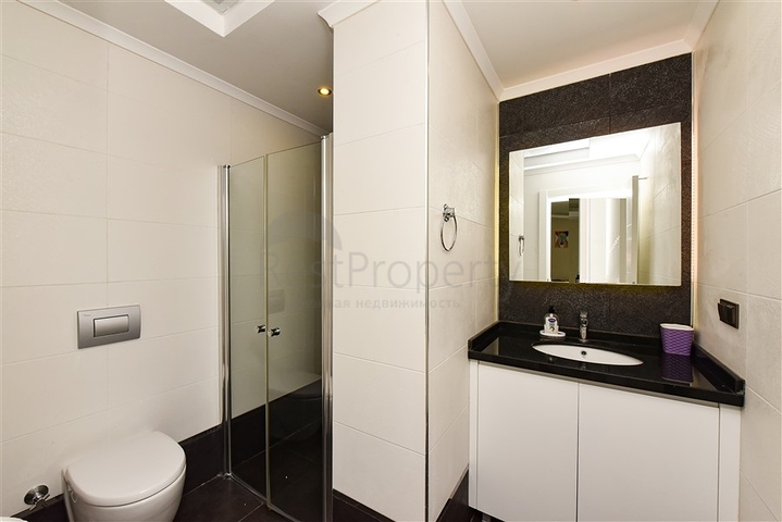 Two-room apartment 50 meters from the sea