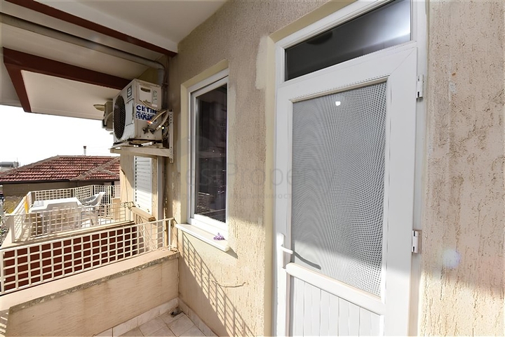 3+1 apartment with separate kitchen at the foot of the Alanya Fortress