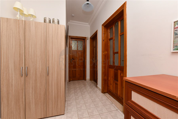 3+1 apartment with separate kitchen at the foot of the Alanya Fortress