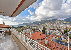 3+1 apartment with separate kitchen at the foot of the Alanya Fortress