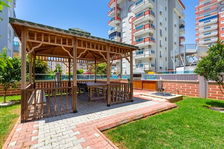 Furnished 1+1 apartment in Mahmutlar district