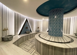 Spacious two-bedroom apartment within walking distance to the sea in the area of Tosmur open for residence permit