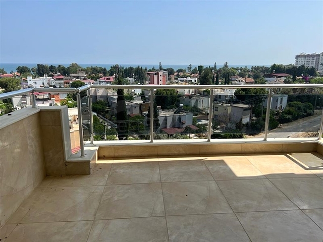 Apartments for sale in a ready-made residential complex in Erdemli district