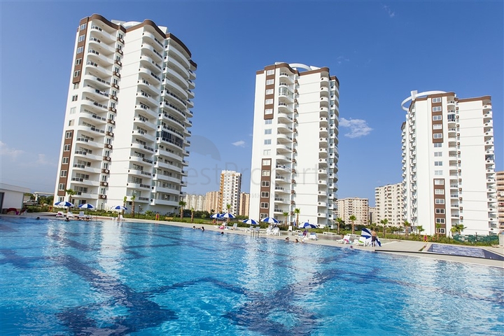 Spacious apartments in a ready-made complex 200 meters from the sea in the area of Erdemli
