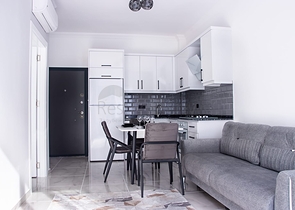 1+1 apartment in Avsallar district
