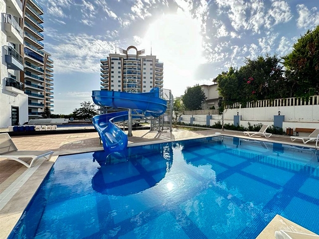 1+1 apartment in Mahmutlar district