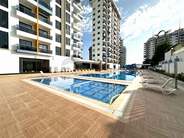1+1 apartment in Mahmutlar district