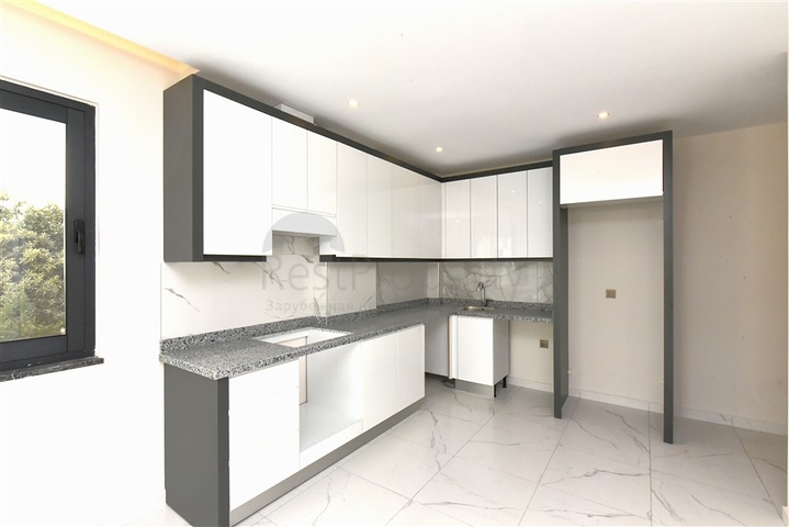 Apartments in the very center of Alanya with sea view 