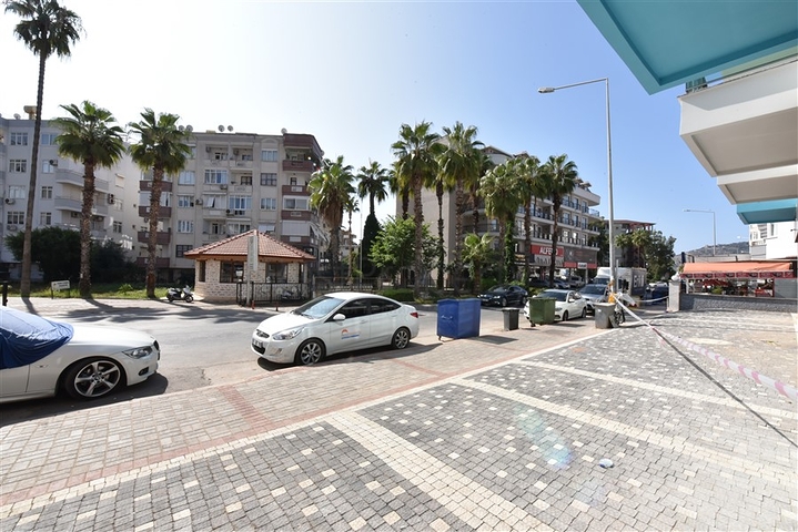 Apartments in the very center of Alanya with sea view 