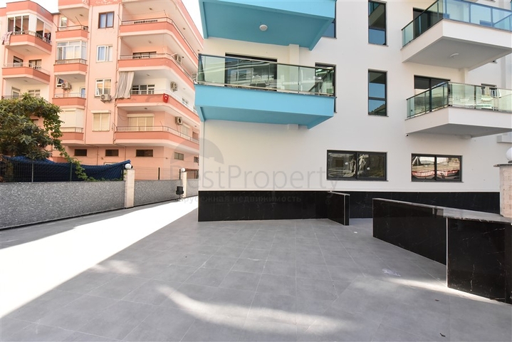 Apartments in the very center of Alanya with sea view 