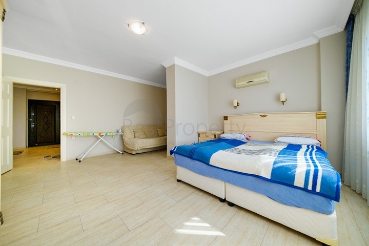 Large 2+1 apartment for living in the Tosmur area, which is open for residence permits