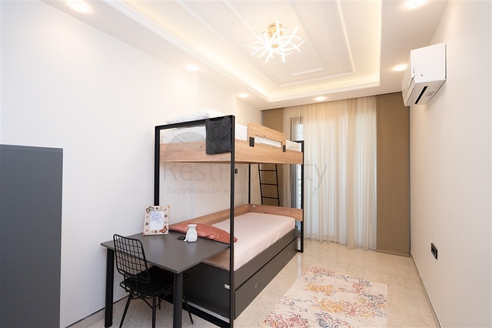 Apartment for sale in a premium class residence on the first coastline