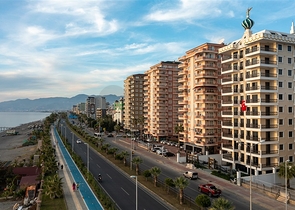 Apartment for sale in a premium class residence on the first coastline