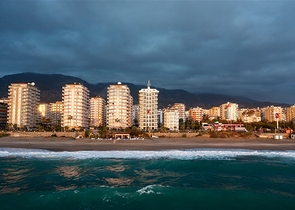 Apartment for sale in a premium class residence on the first coastline