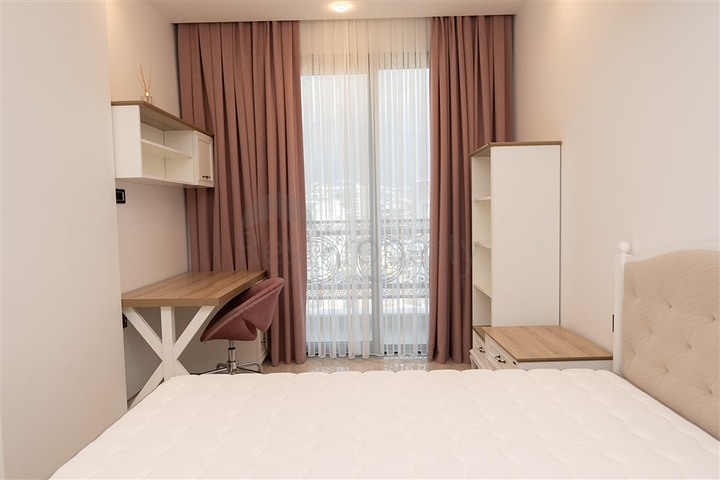 3+1 penthouse on the first coastline