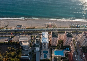 3+1 penthouse on the first coastline