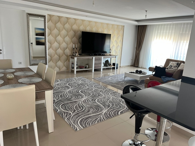 Furnished 3+1 penthouse in Kargicak.