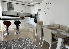 Furnished 3+1 penthouse in Kargicak.